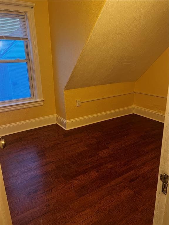 Building Photo - 15 Myrtle St