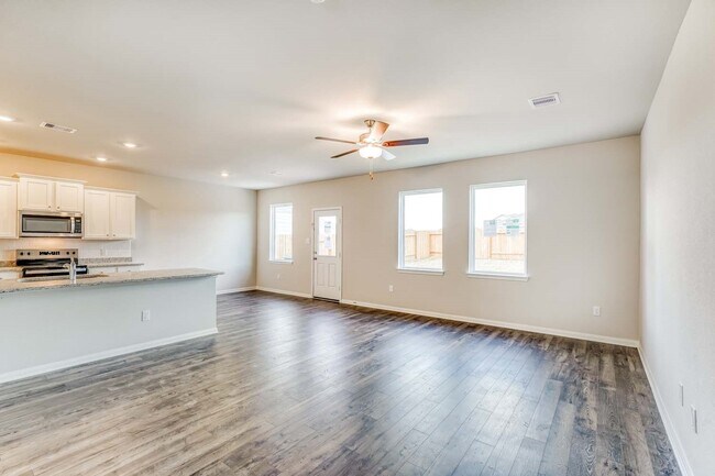 Building Photo - 8219 Blooming Meadow Ln