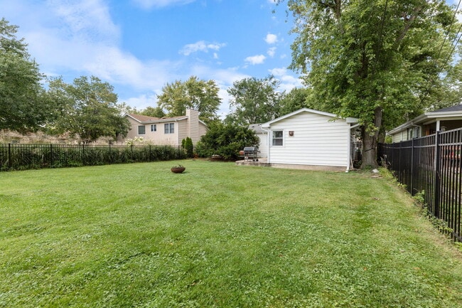 Building Photo - 1206 Campbell St