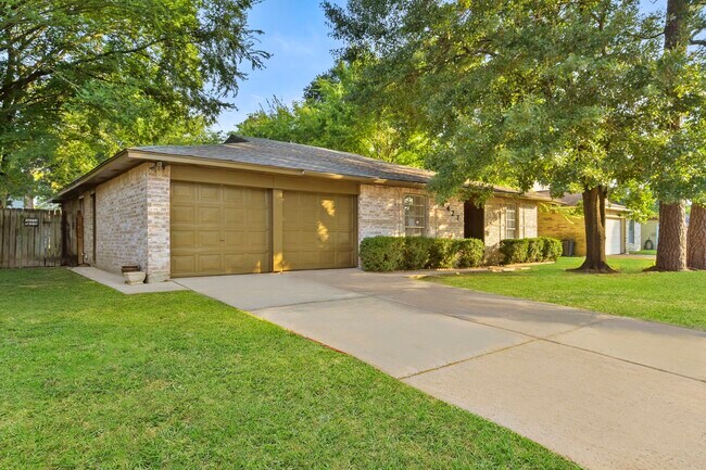 Primary Photo - 4427 Burkegate Dr