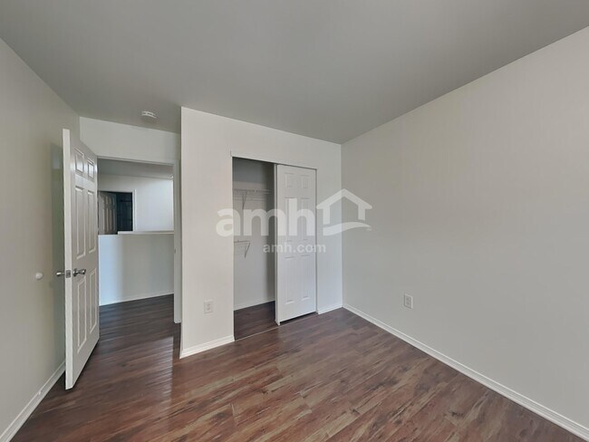 Building Photo - 4915 Manchineel Ln