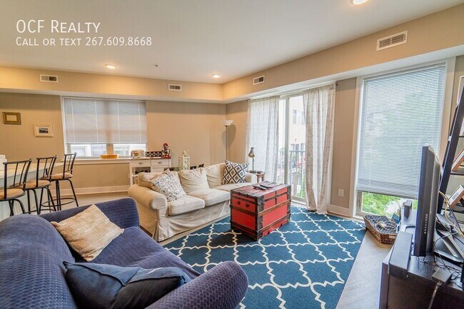 Building Photo - 1607 Catharine St