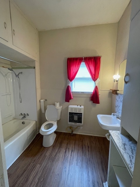 Building Photo - 614 E Main St