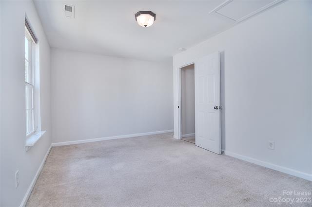 Building Photo - 3033 Des Prez Avenue