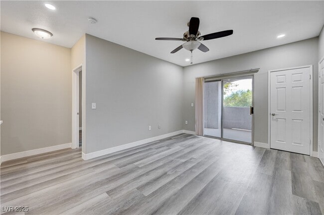 Building Photo - 2615 W Gary Ave