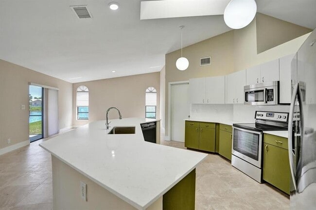 Building Photo - 7680 NW 23rd St