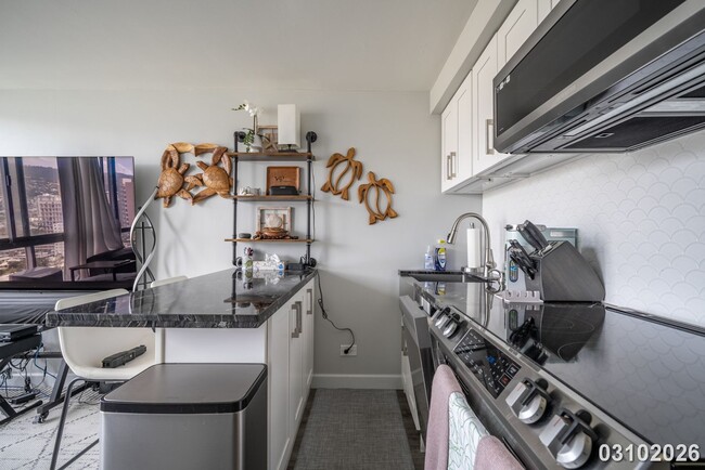 Building Photo - Waikiki High-Rise Living – Stunning 1-Bedroom with Incredible Views