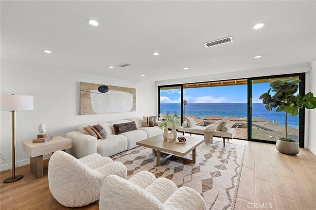 Building Photo - 37 Blue Lagoon