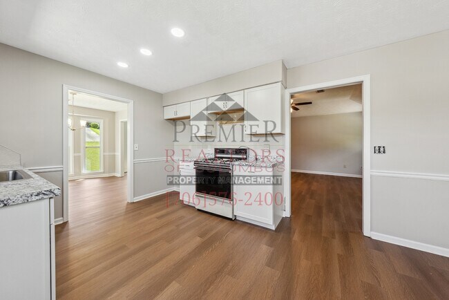 Building Photo - 6315 Dupree Dr