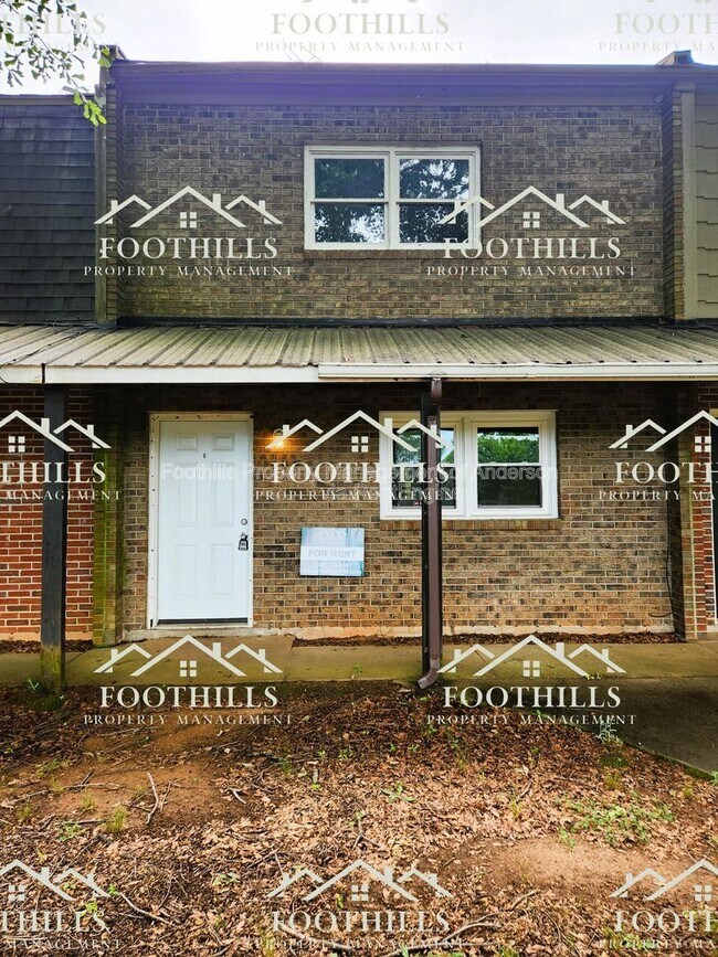 Building Photo - 208 N Major Rd