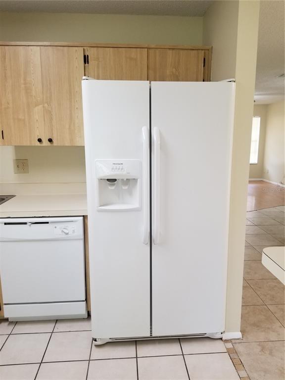 Building Photo - 8202 Broward Pl