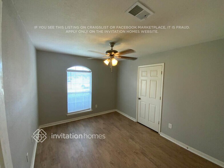 Building Photo - 653 Lemon Dr