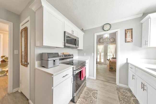 Building Photo - 1561 Sultan Ln