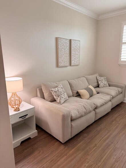 Building Photo - 20 Inlet Cv