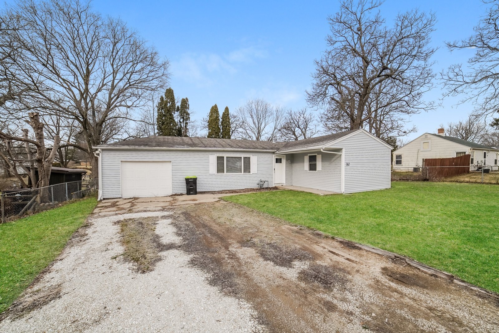 Building Photo - 302 Wagner St