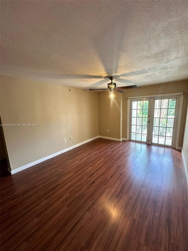 Building Photo - 5035 Wiles Rd