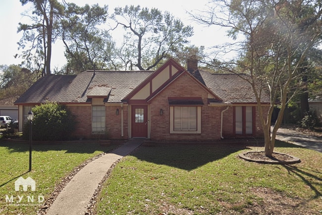 Building Photo - 4635 Deer Point Dr