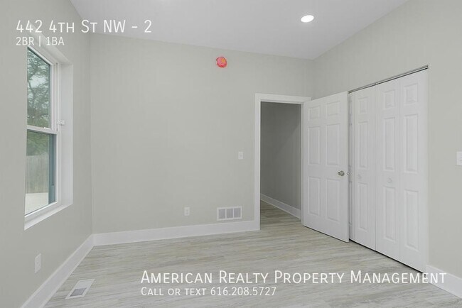 Building Photo - 442 4th St NW