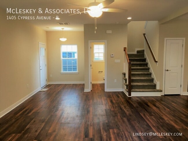 Building Photo - 1405 Cypress Ave