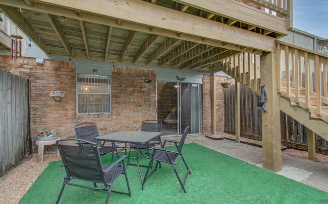 Building Photo - 11 San Jacinto Dr