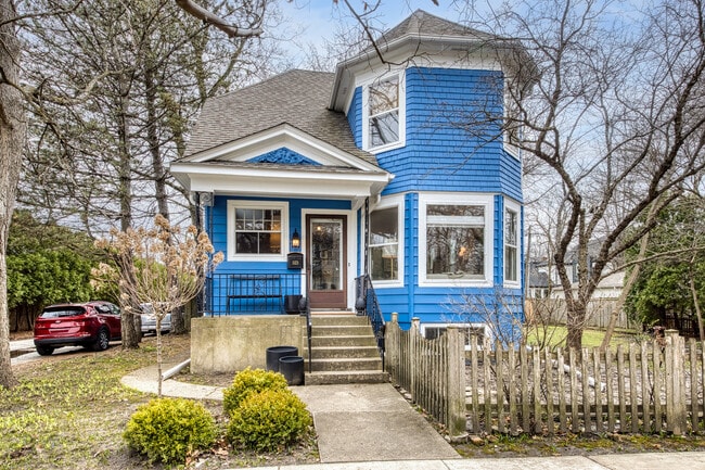 Building Photo - 1123 Linden Ave