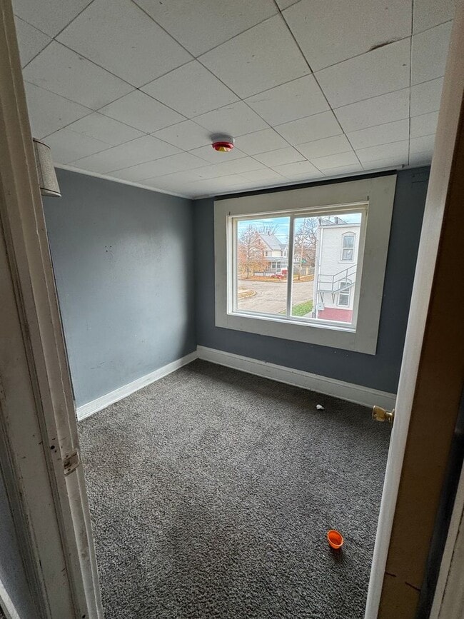 Building Photo - 2411 61st St