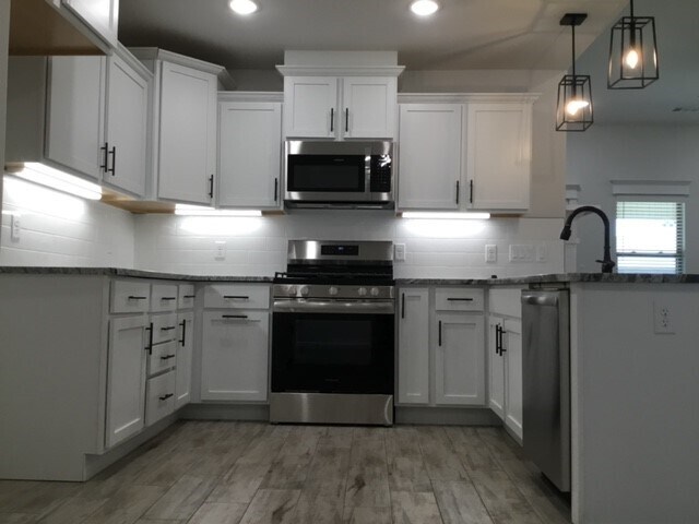 Building Photo - 231 Palm St