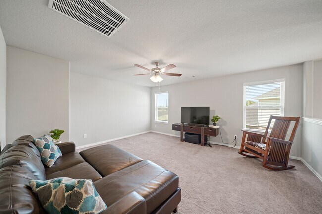 Building Photo - 7410 Arabian Moon Trail