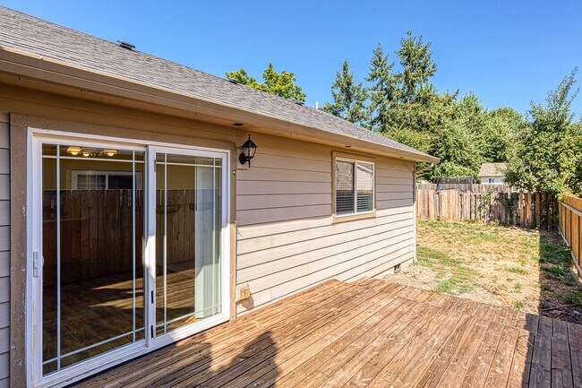 Building Photo - Single Family Ranch in Silverton