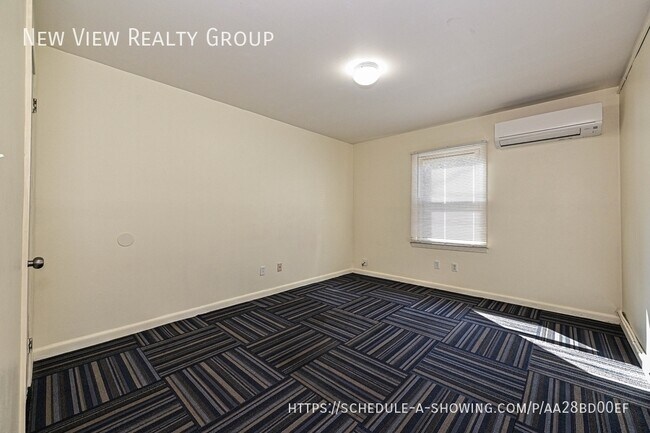 Building Photo - 260 Church St NE