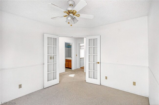 Building Photo - 935 Derringer Ln