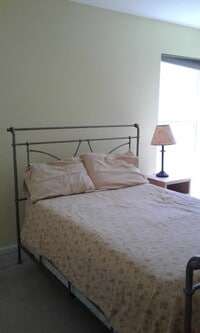 Building Photo - 1982 Brooke Farm Ct