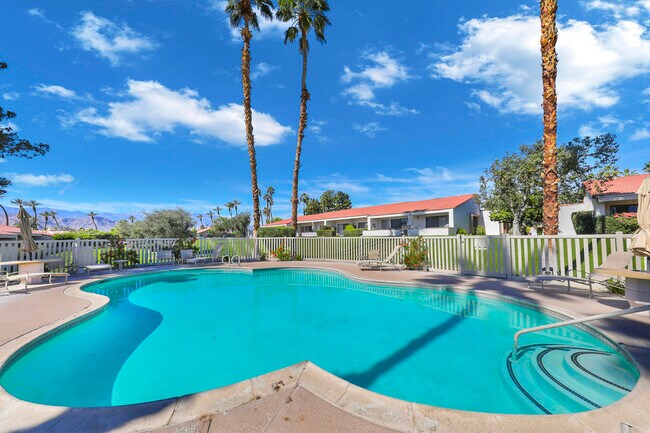 Building Photo - 166 Wimbledon Ct