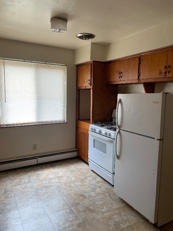 Building Photo - 2258 Salvador St