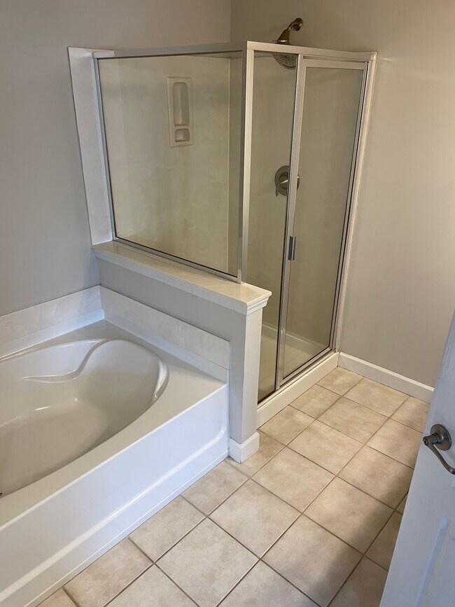 Building Photo - 5-Bedroom in Cabarrus County Schools with Fenced Yard