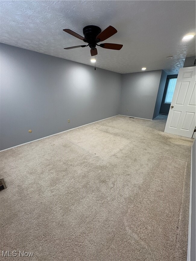 Building Photo - 6884 Slippery Rock Dr