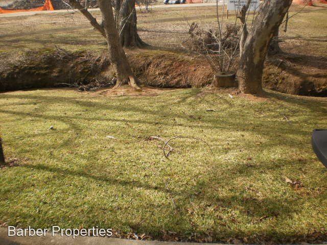 Building Photo - 3 br, 2.5 bath House - 208 Park Place