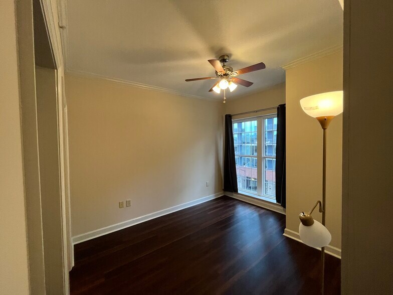 Bedroom - 195 14th St NE