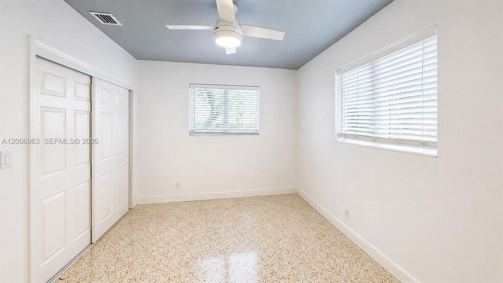 Building Photo - 3630 Percival Ave