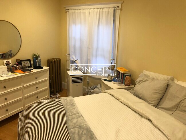 Building Photo - 156A Magazine Unit 23