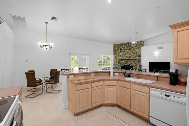 Building Photo - 2261 Krape Rd