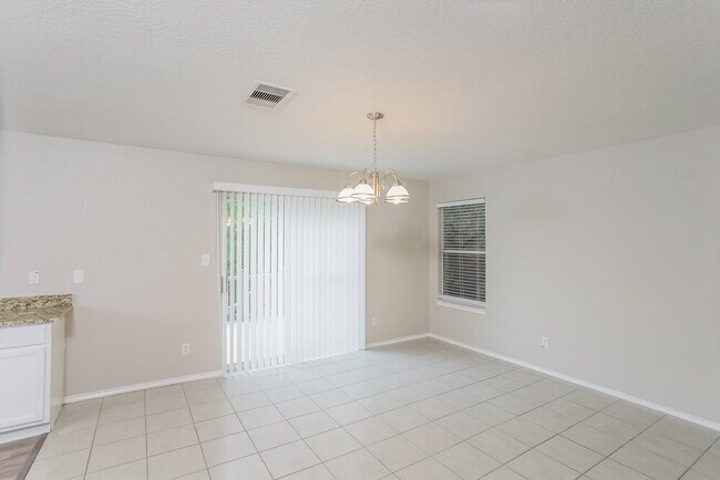 Building Photo - 10711 Amble Coach