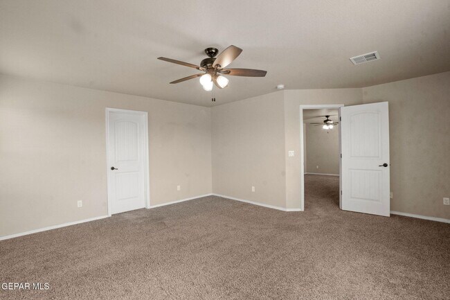 Building Photo - 3836 Loma Cristobal