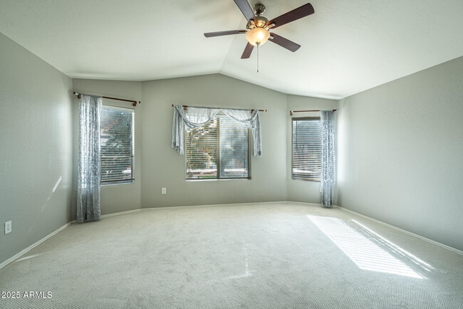 Building Photo - 4641 E Towne Ln