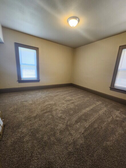 Building Photo - 2767 N 46th St