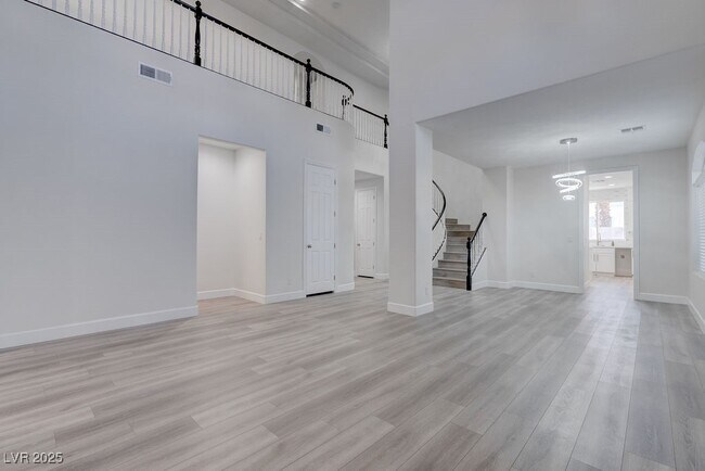 Building Photo - 72 Dollar Pointe Ave