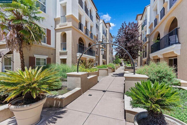 Building Photo - 3420 Finnian Way
