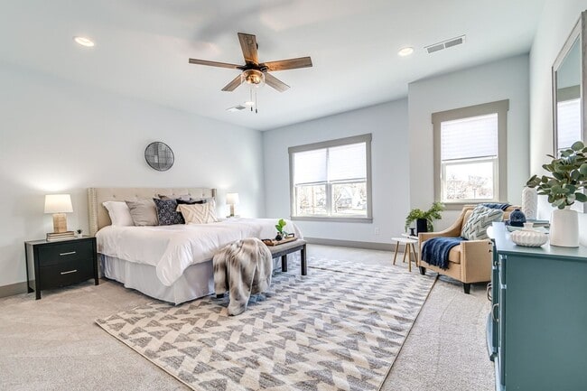 Building Photo - 1603 Porter Ave