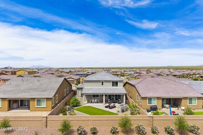 Building Photo - 10599 W Walker Brown Dr