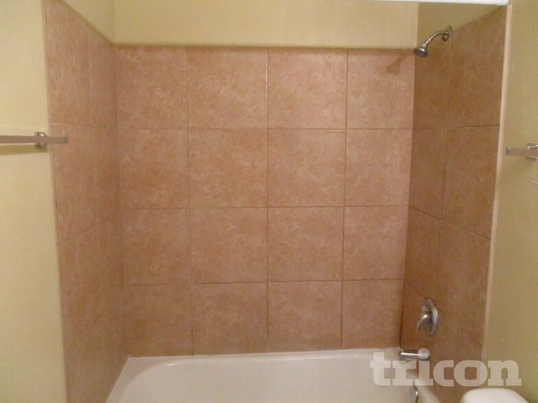 Building Photo - 3721 W Seldon Ln